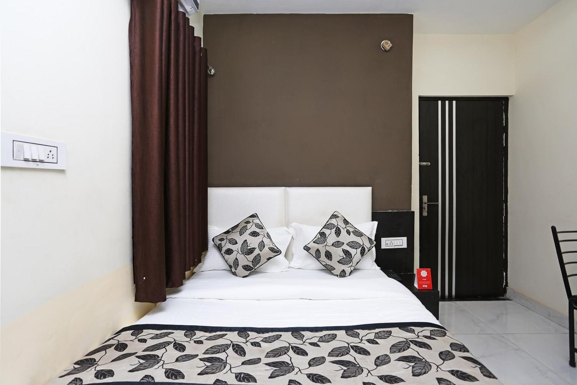 Hotel O Laxmi Privilege Inn Gwalior Eksteriør bilde
